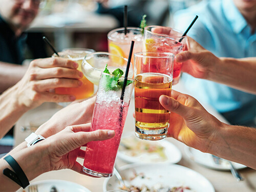 cube ice for cold drinks