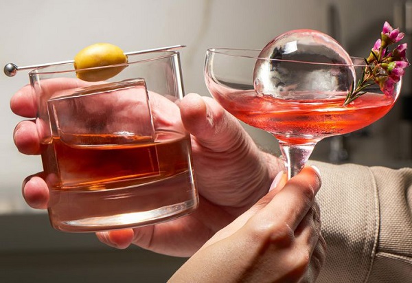ice ball for cocktail