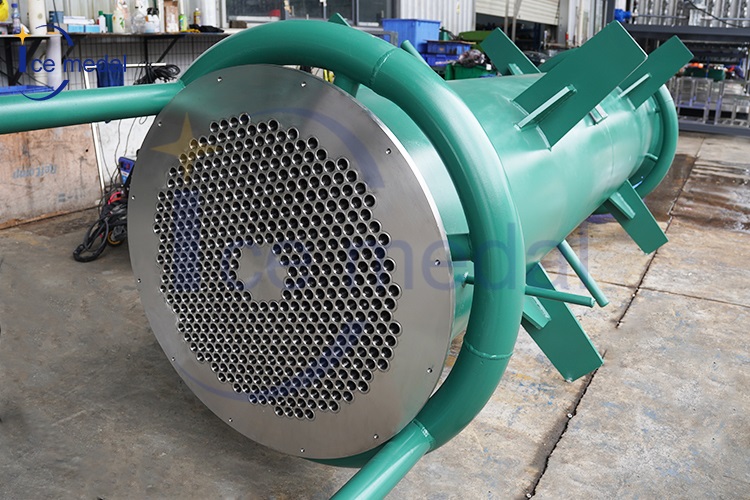 tube ice machine evaporator