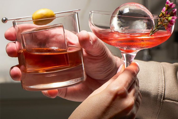 ice for cocktail
